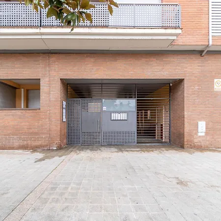 Loft Costa Brava Encantador Figueres Apartment