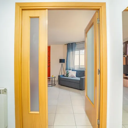 Loft Costa Brava Encantador Figueres Apartment *